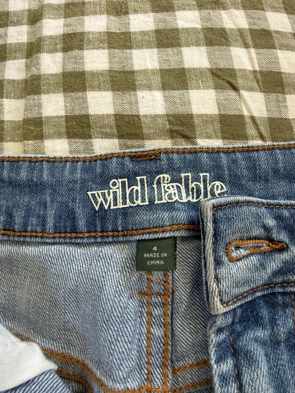 Wild Fable High-Rise Mom Jeans Distressed - Image 2