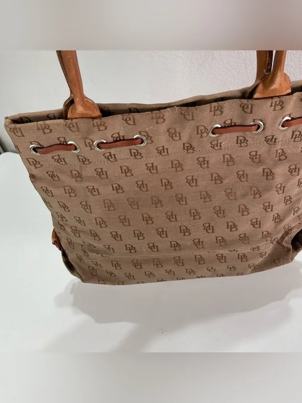 Y2K Dooney & Bourke Tote Bag Brown Monogram Canvas Leather Tassel Academia - Image 7