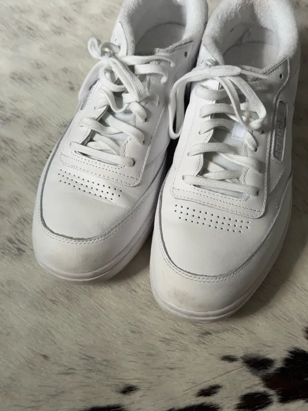 Reebok Women’s Sneakers White Classic - Image 2