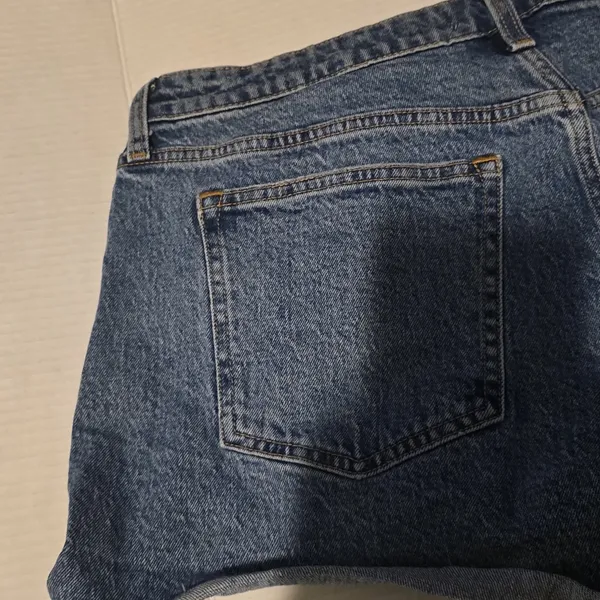 Abercrombie & Fitch Classic Blue Jean Shorts - Image 9
