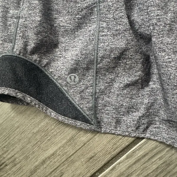 Lululemon Women’s Shorts 6 Tall running,workout - Image 4