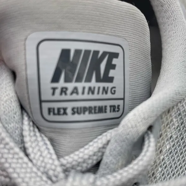 Nike Women's Flex Supreme TR 5 Training Shoe - Grey - 7 - Image 15