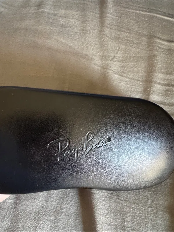 Ray-Ban Black Leatherette Sunglasses Case / J115 - Image 2