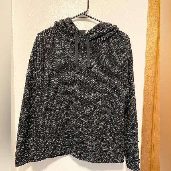 Fabletics Yukon Pullover Hoodie Sweatshirt - Image 2