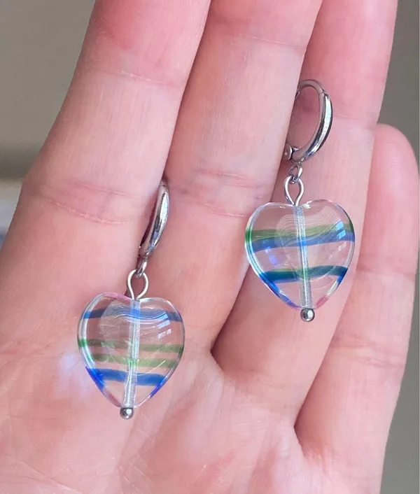 Handmade retro vintage fairy whimsical style quality Czech glass heart beads dangle earrings🩵 - Image 6