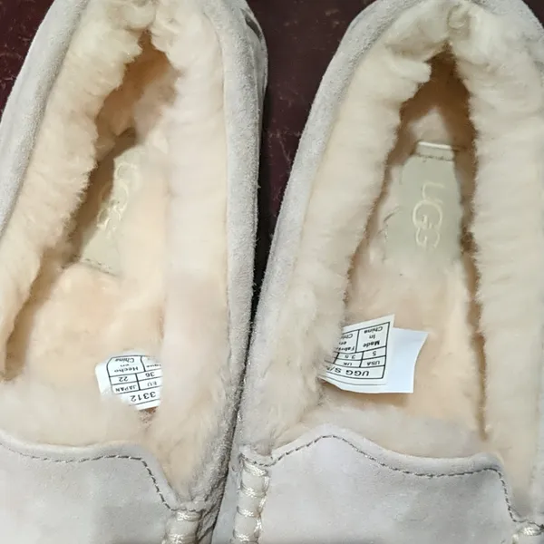 Ugg | Ansley Slipper | Tan | Size 5 | New - Image 3