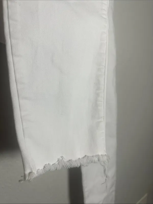 Lucky Brand Lolita Crop White Jeans Frayed Hem Size 6/28 - Image 4