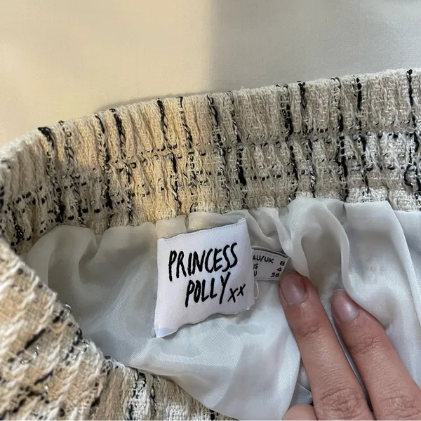Princess polly tweed skirt Size 4 - Image 3