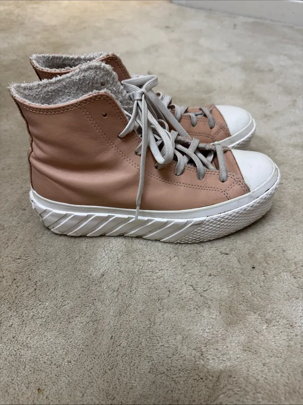 Converse Women's Blush Pink High-Top Platform Sneakers - Image 3