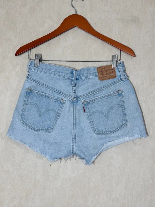 Levi’s 501 Women’s Original Shorts Denim High Rise Button Fly in Light Wash 28 - Image 3