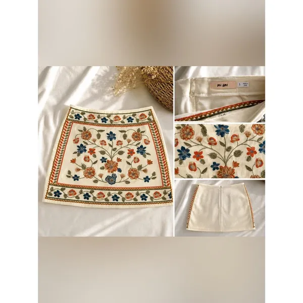 Mi Ami Embroidered Mini Skirt | Size Small | Boho Floral Statement Piece - Image 2
