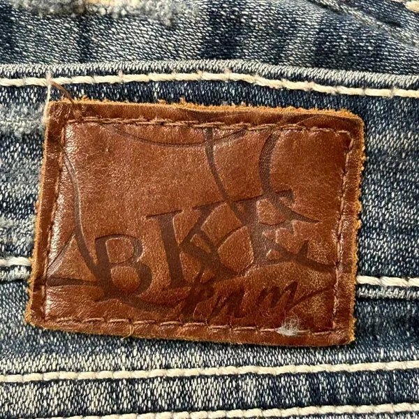 BKE Denim Women’s 29x31 Distressed Bootcut Jeans - Image 9