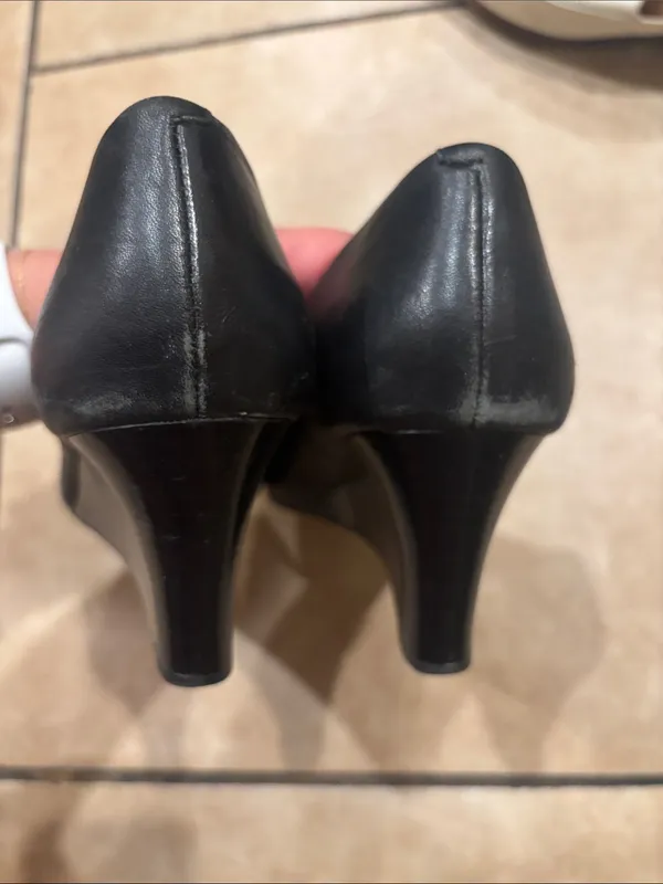 Tory Burch Black & Gold Sally Peep Toe Leather Wedges - Image 5