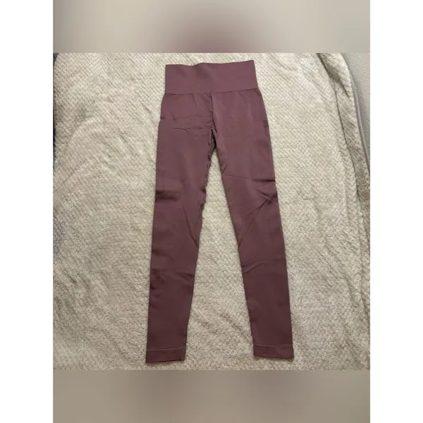 Unbranded Women's Pink and Purple Leggings - Image 2