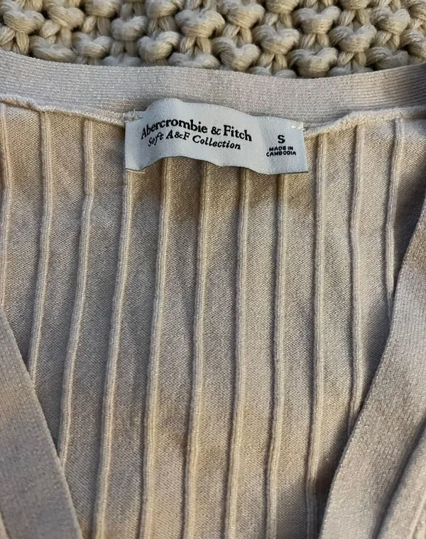 Abercrombie Cream Button Up Cardigan Top - Image 2