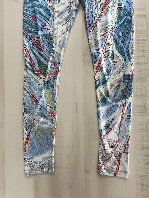 nwt MOUNTAIN LEGS by July Five park city Utah ski trail map leggings lounge S - Image 2