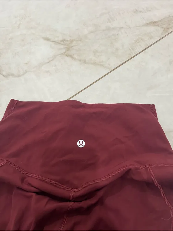 Lululemon Burgundy Align High Rise Pant with Pockets 25" Size 6 US - Image 4
