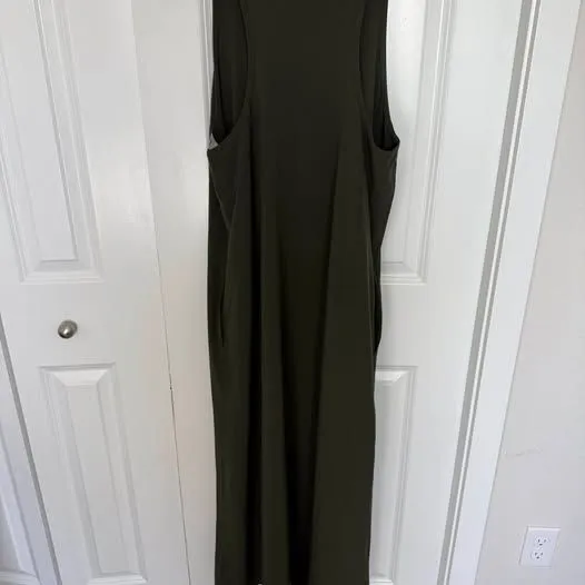 Athleta Olive Green Maxi Dress size M - Image 6