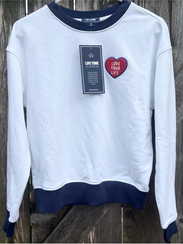 NWT EVEREVE X Lifetime Love Your Life Patch Sweatshirt Size XS - Image 2