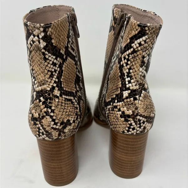 Raye Revolve Merit Size 6.5 High Heel Bootie‎ Natural Snake Skin Embossed - Image 4