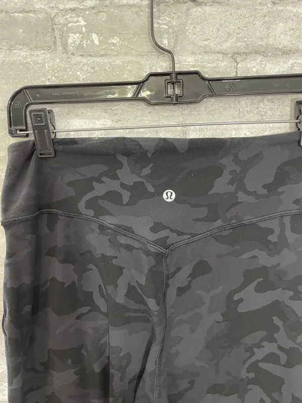 Lululemon Align Jogger 28"
Incognito Camo Multi Grey - Image 5