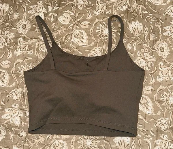 Workout top - Image 2