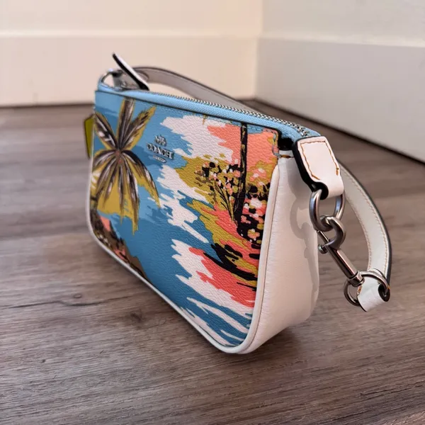 coach Nolita 19 With Hawaiian Print ck382 - Image 2