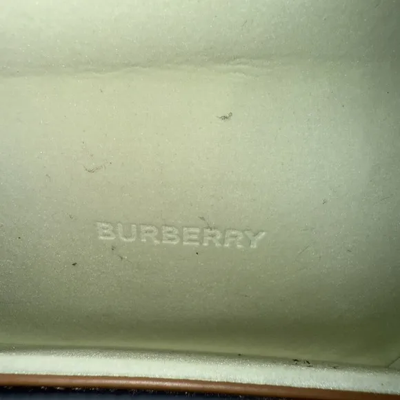 Burberry London England Tan‎ Brown With Black Letters Eye/Sun Glass Case - Image 7