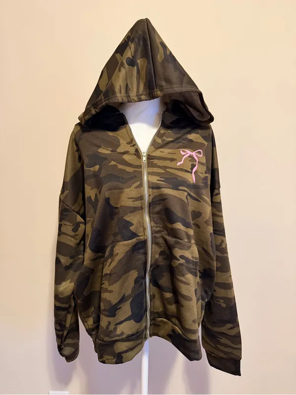 NWT Edikted Camo Bow Detail Oversize Zip Hoodie size medium - Image 6