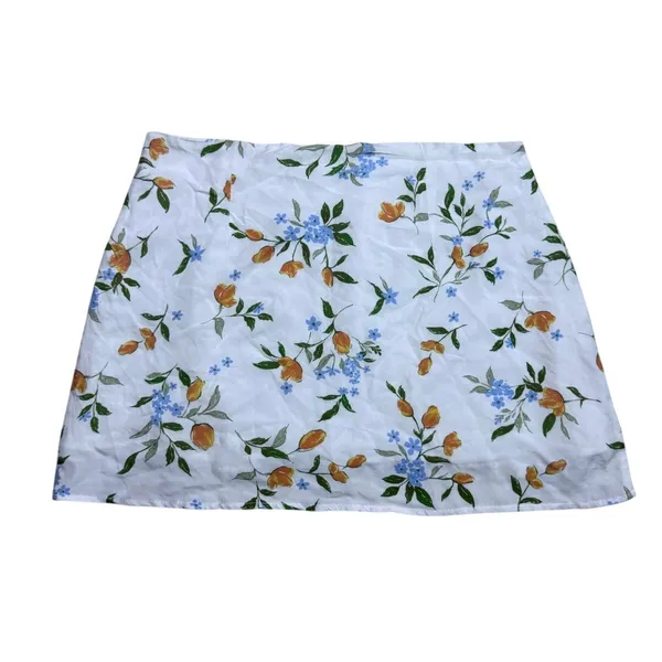 Le Lis Floral Mini Skirt Size Small White Blue Orange Green - Image 2