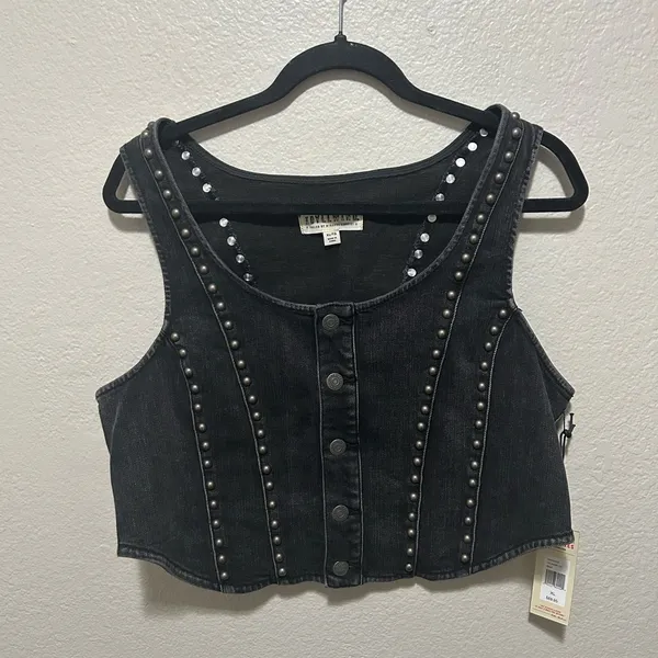 Idyllwind Black Studded Denim Crop Top - Image 3