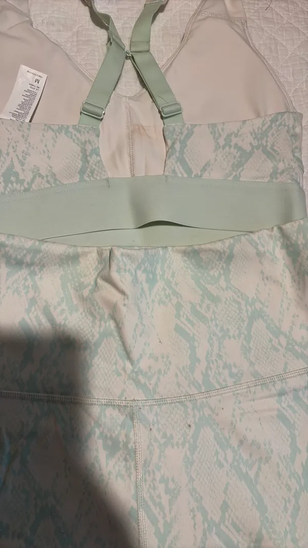 Fabletics Matching Workout Set - Image 4