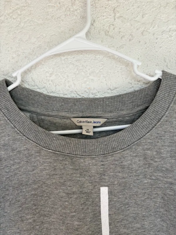 Calvin Klein Crewneck - Image 2