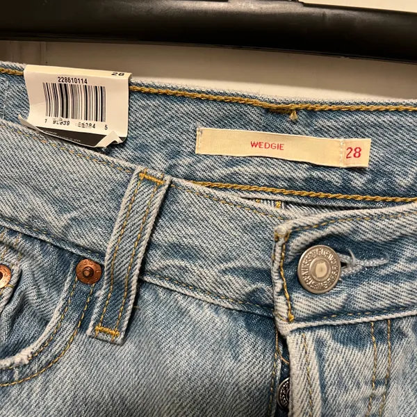 Levi's Wedgie Icon Fit Ripped High Waist Straight Leg Jeans Luxor Found Out 28 - Image 12