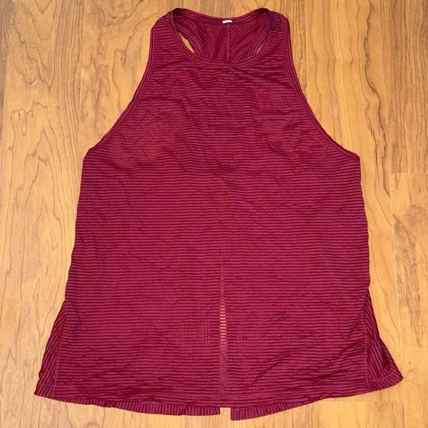 LULULEMON Miles Ahead Tank Top‎ Racerback Ruby Wine Small - Image 4