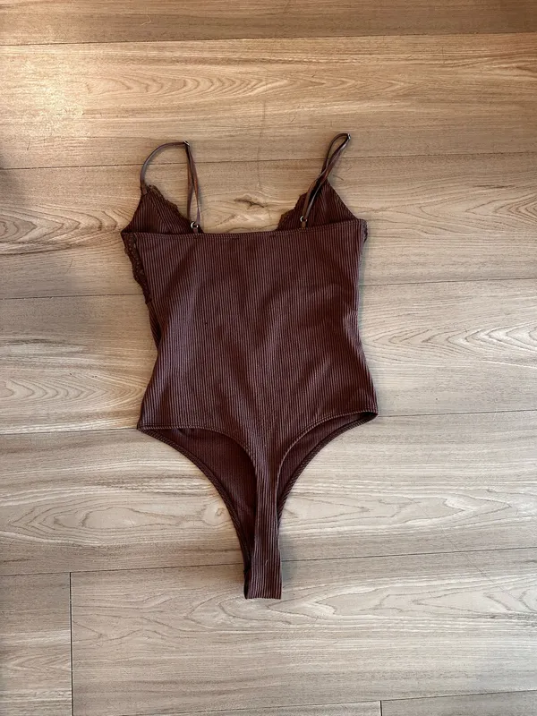 Lace Bodysuit Forever 21 - Image 4