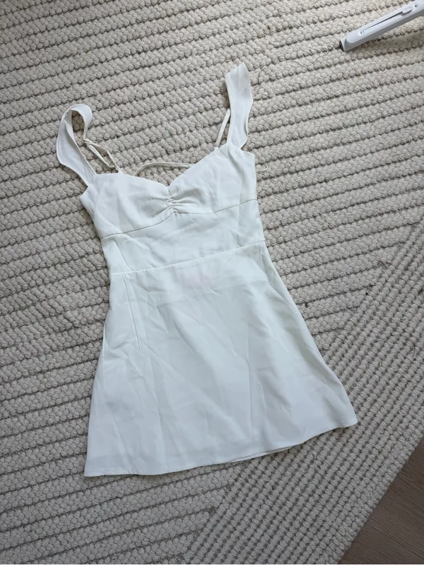 Edikted Cristina Ruffle Flare Mini Dress - Image 3