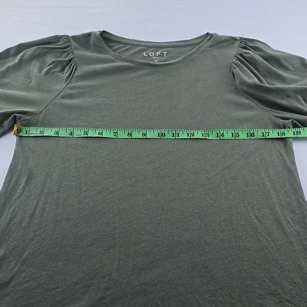 LOFT -1671 Short Eyelet‎ Sleeve Sage Green Top Medium - Image 6