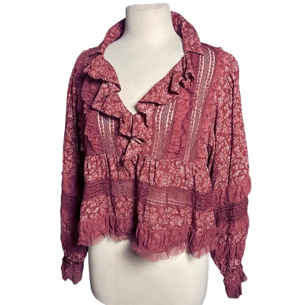 ANTHROPOLOGIE Women’s Boho Red Floral Lace Vneck Long Sleeve Top - Image 6