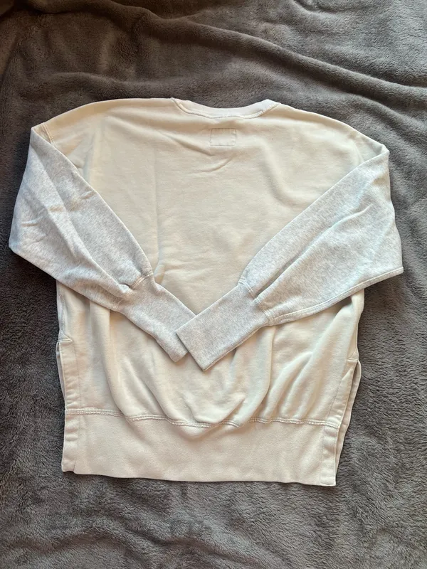 Abercrombie Two-Tone crewneck - Image 2