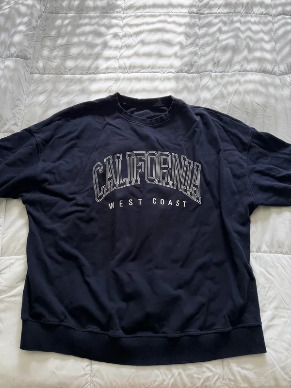 Shein California Sweatshirt - Image 2
