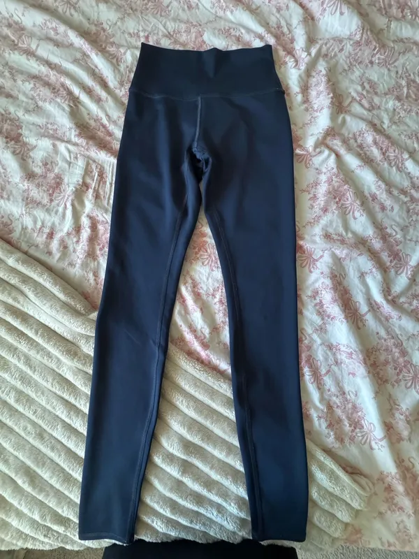 Alo leggings - Image 4