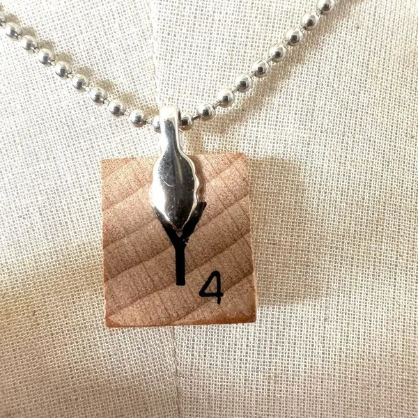 Alice in Wonderland drink me scrabble tile necklace - Image 5