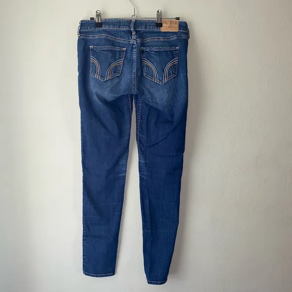 Hollister Low Rise Super Stretch Jeans - Image 4