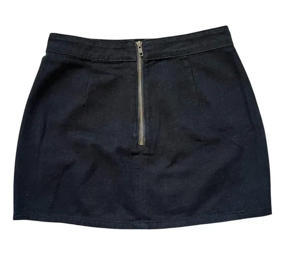 LIONESS Lola Black Denim Mini Skirt NEW Size 6 - Image 7