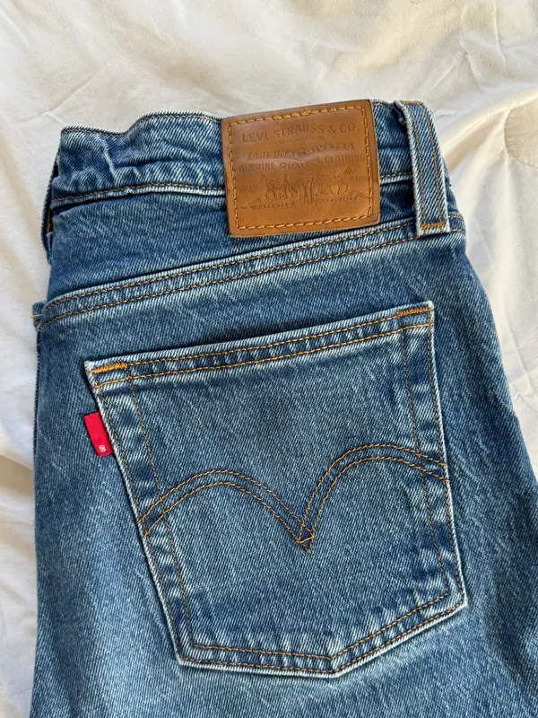 Levi’s Wedgie Straight Jeans - Image 7