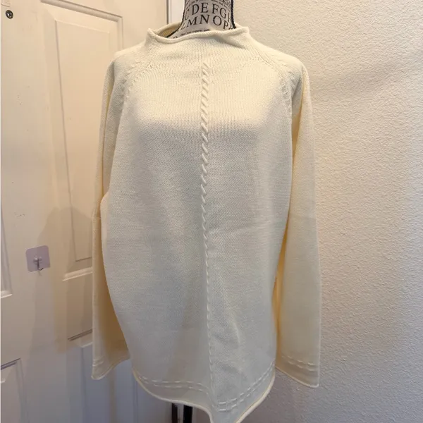 Cream Crewneck Sweater with Center Cable Detail - Image 2