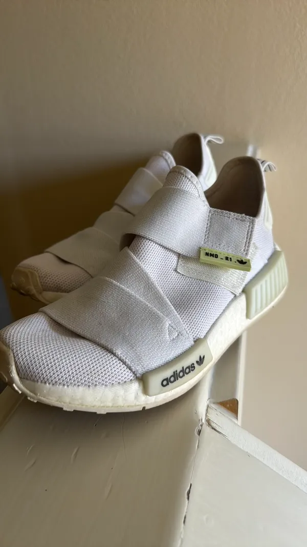 Adidas NMD R1 Women’s - Image 3