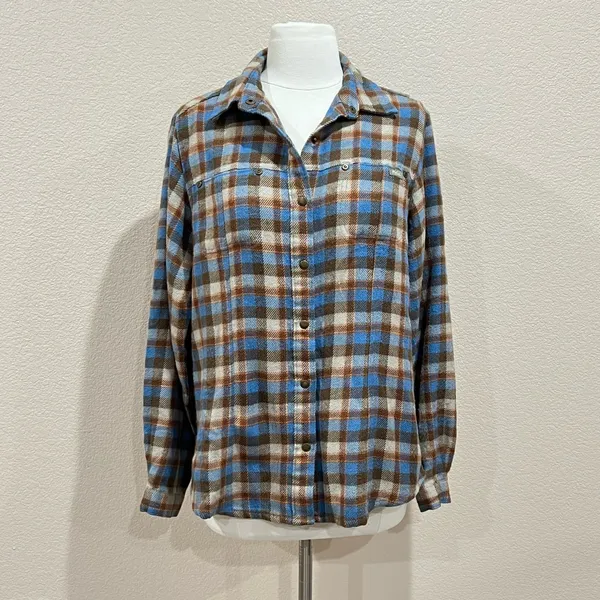 Woolrich Bluebell Plaid Flannel Button Down Shirt Size Medium - Image 3