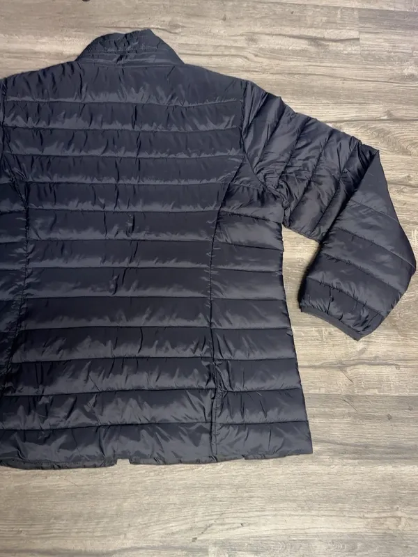 St. John’s Bay Women’s Black Quilted Lightweight Puffer Jacket Size XL - Image 9